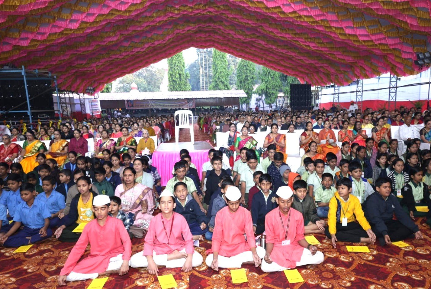 श्री मोरया गोसावी संजीवन समाधी महोत्सवात सामूहिक अथर्वशीर्ष पठण व पवनामाईची आरती!