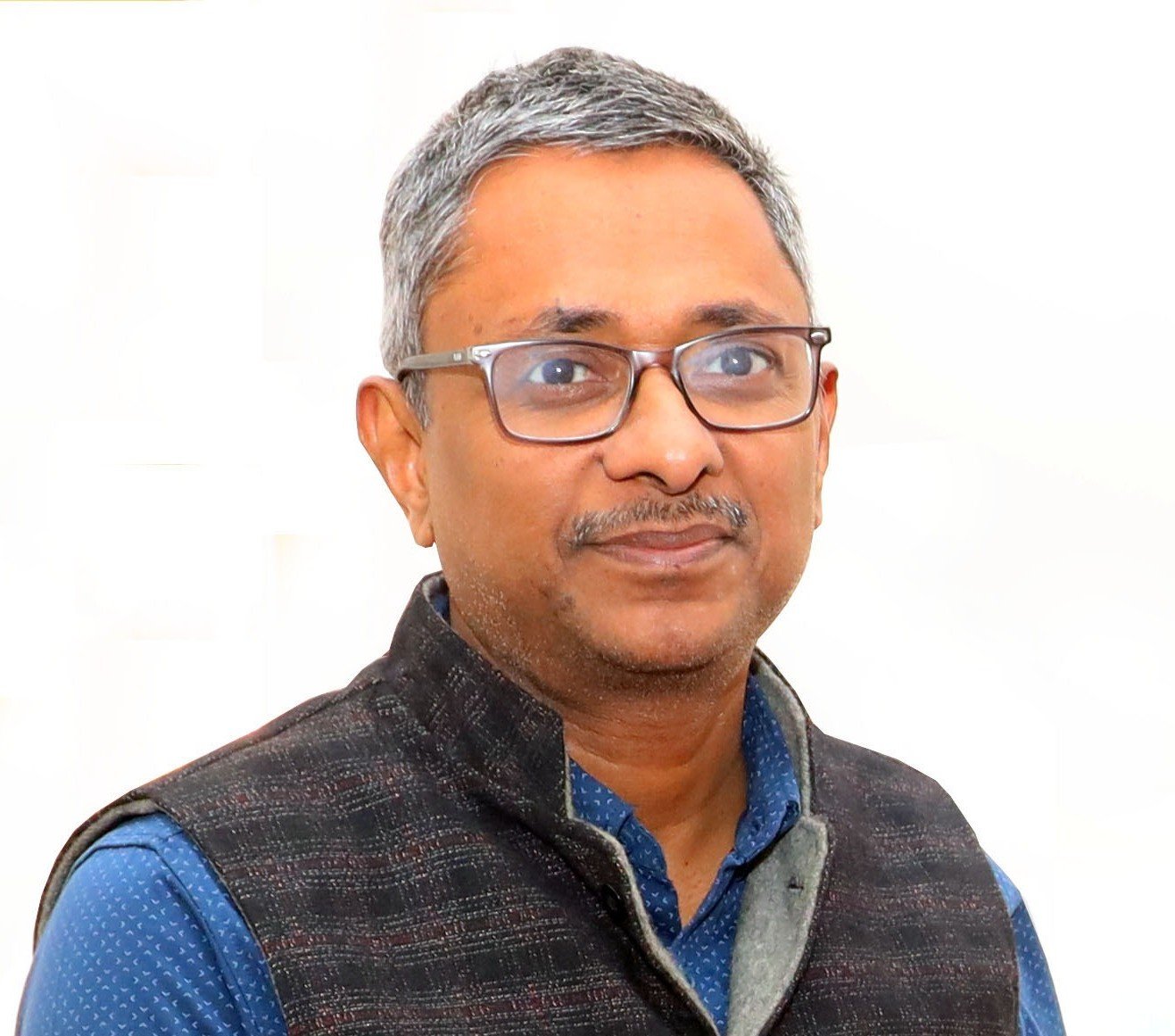 मुख्य निवडणूक निरीक्षक निरंजन कुमार सुधांशू तर निवडणूक निरीक्षक सरिता नरके यांची नियुक्ती!