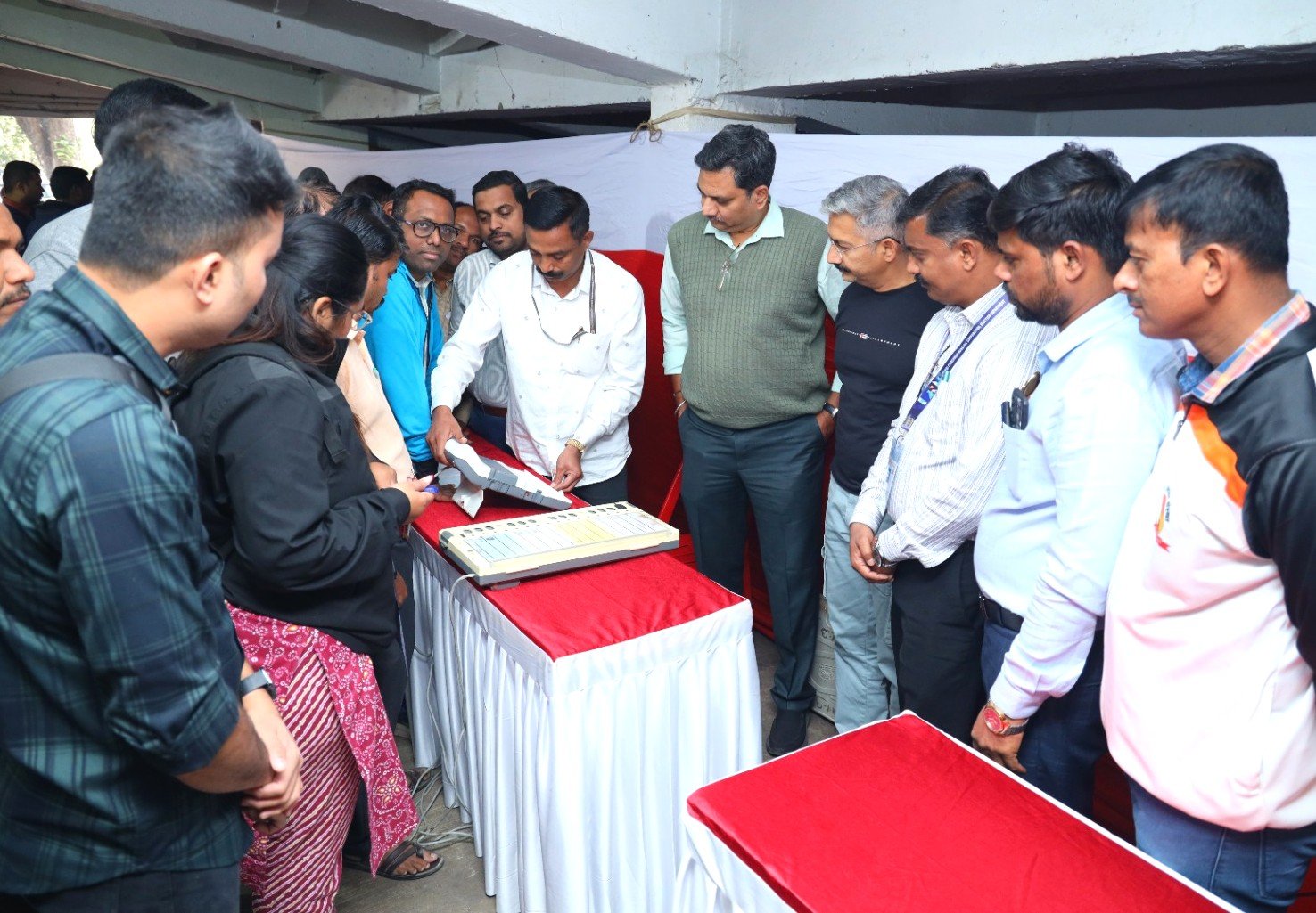 अधिकारी कर्मचाऱ्याला मतदान प्रक्रियेतील सर्व टप्प्यांची माहिती आवश्यक : अतिरिक्त आयुक्त बगाडे