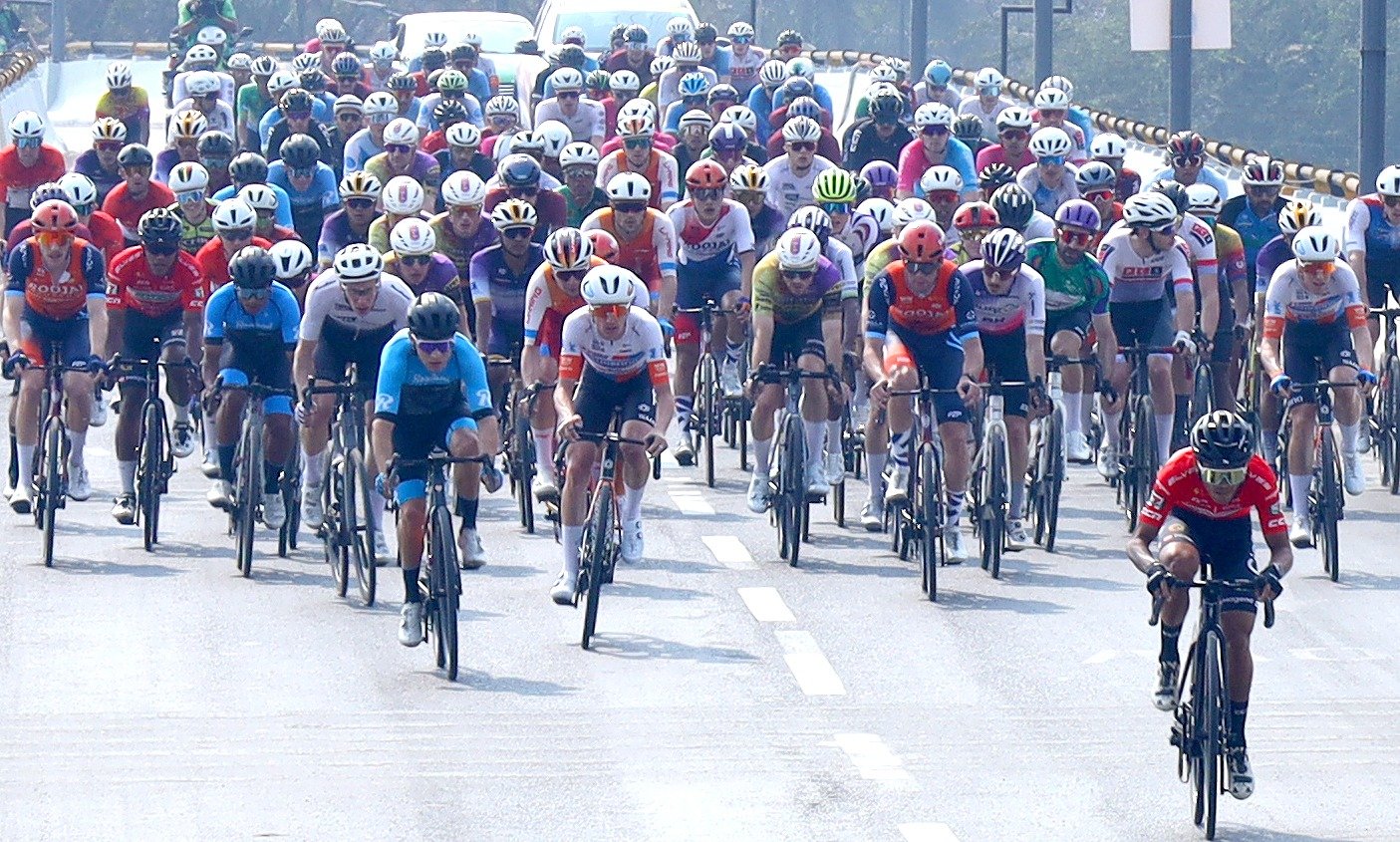 बजाज पुणे ग्रँड टूर २०२६ या आंतरराष्ट्रीय सायकलिंग स्पर्धेचा थरार