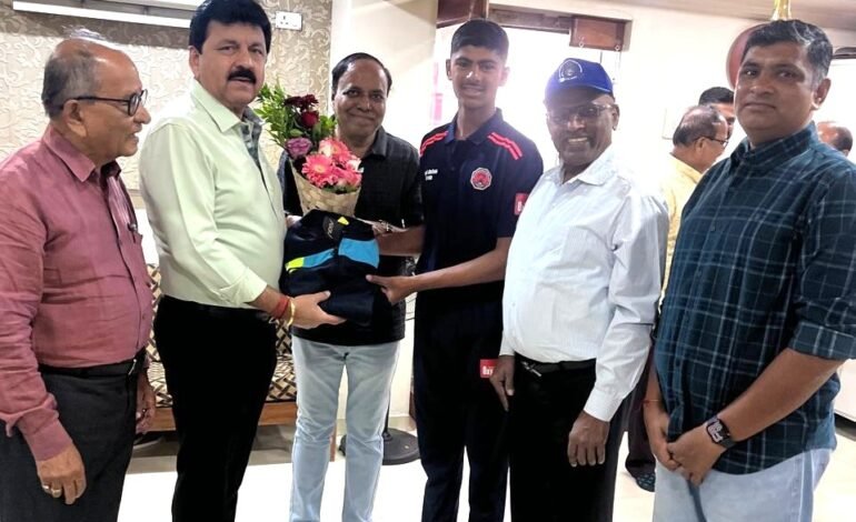 कु.अभिनव देसाई याची महाराष्ट्र संघात निवड!