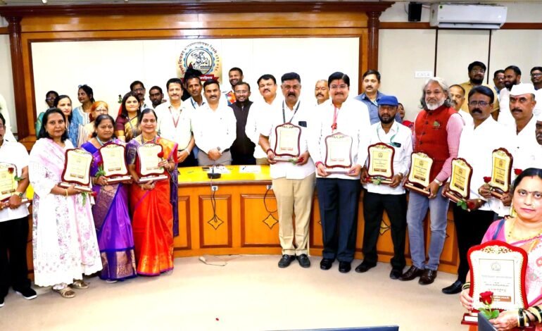 पिंपरी चिंचवड महानगरपालिकेच्या सेवेतून डिसेंबर २०२५ अखेर २७ जण सेवानिवृत्त!