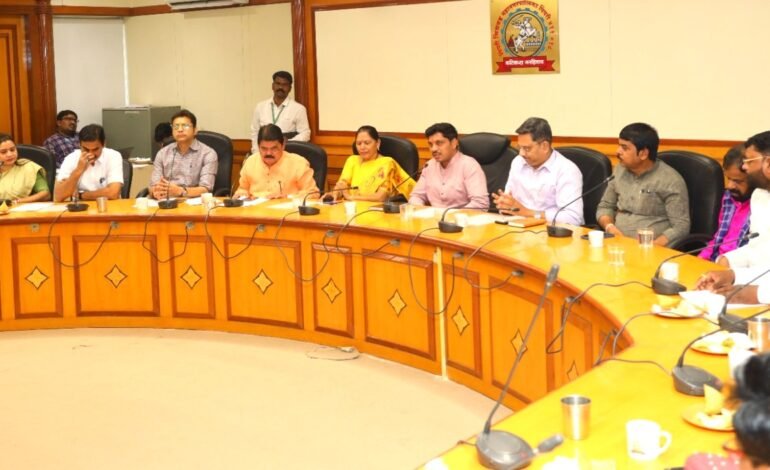 क्रांतिसूर्य महात्मा फुले व भारतरत्न डॉ. बाबासाहेब आंबेडकर यांच्या जयंतीनिमित्त आढावा बैठक संपन्न!