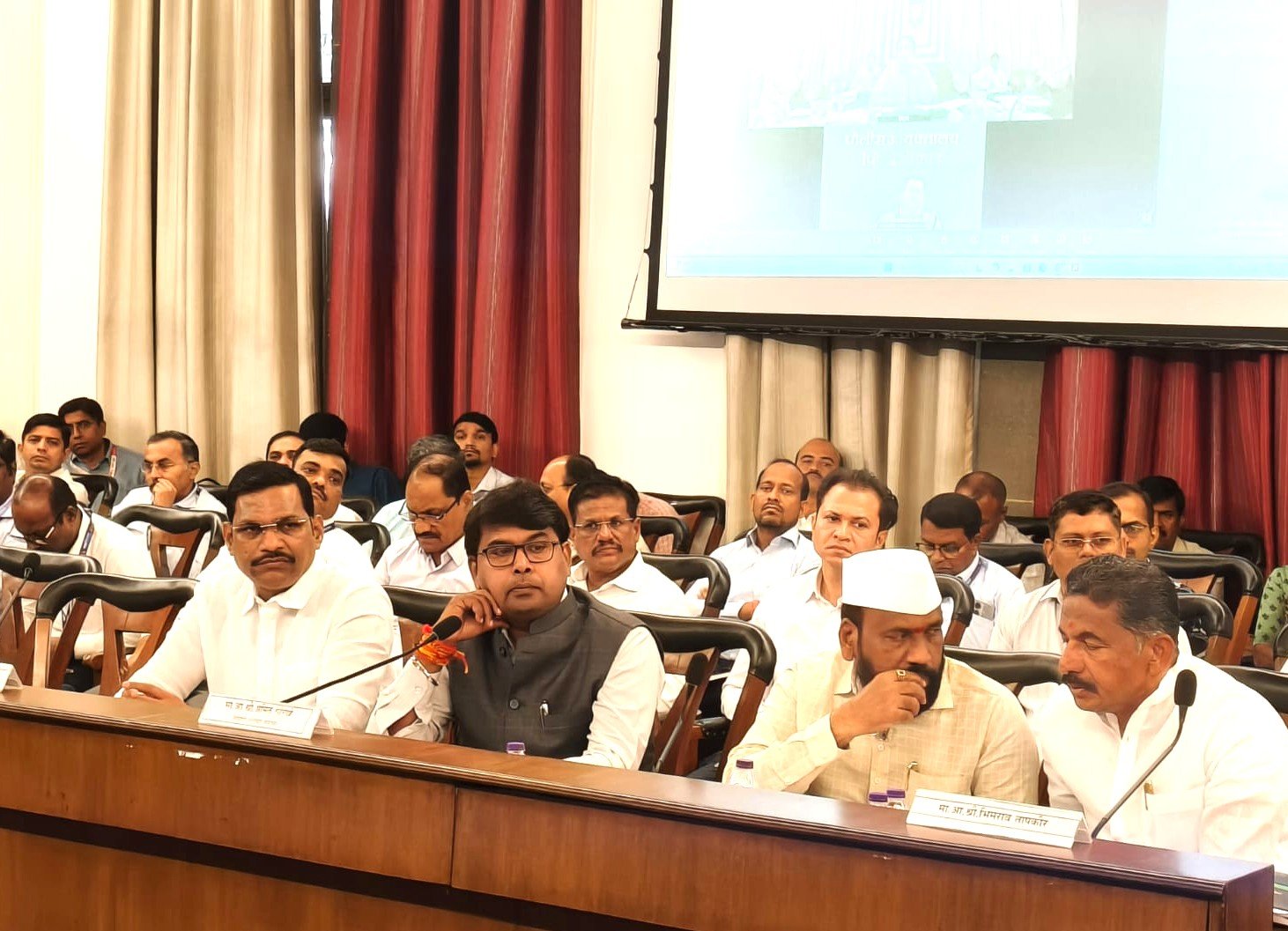 पाषाण उपकेंद्र ते औंध कर्मचारी वसाहतीपर्यंत वीजवाहिनी साठी निधी द्यावा : आमदार शंकर जगताप