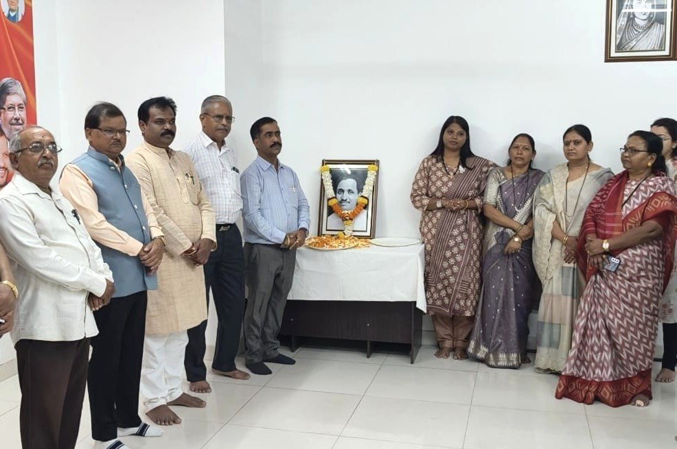 पंडित दीनदयाळ उपाध्याय पुण्यतिथीनिमित्त ‘समर्पण दिन’ साजरा!