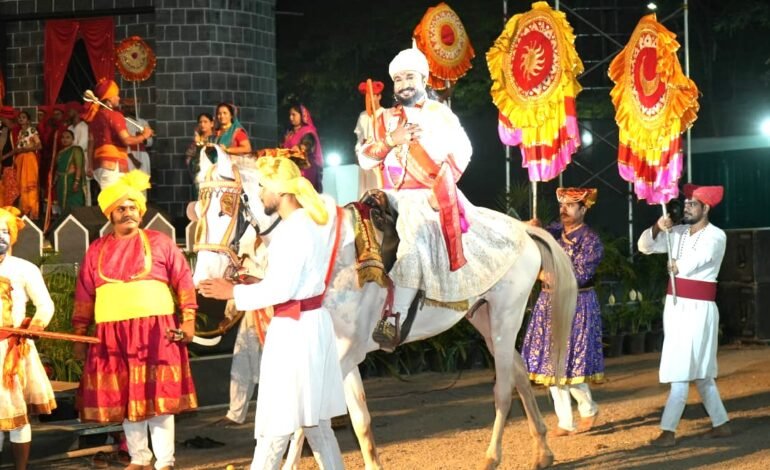 ‘शिवगर्जना’ ठरतेय मुख्य आकर्षण; पहिल्या प्रयोगाला शिवप्रेमींची भरभरून दाद!