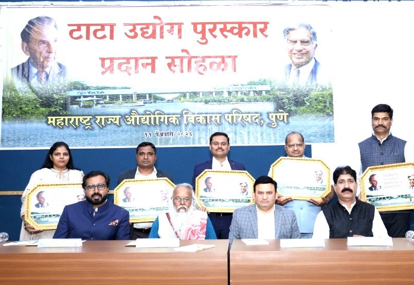 उद्योजक हे राष्ट्राचे भाग्यविधाते : पद्मश्री गिरीश प्रभुणे