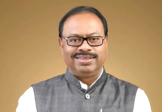 महसूल विभागातील महाघोटाळा उघड ; महसूल मंत्र्यांची कबुली!