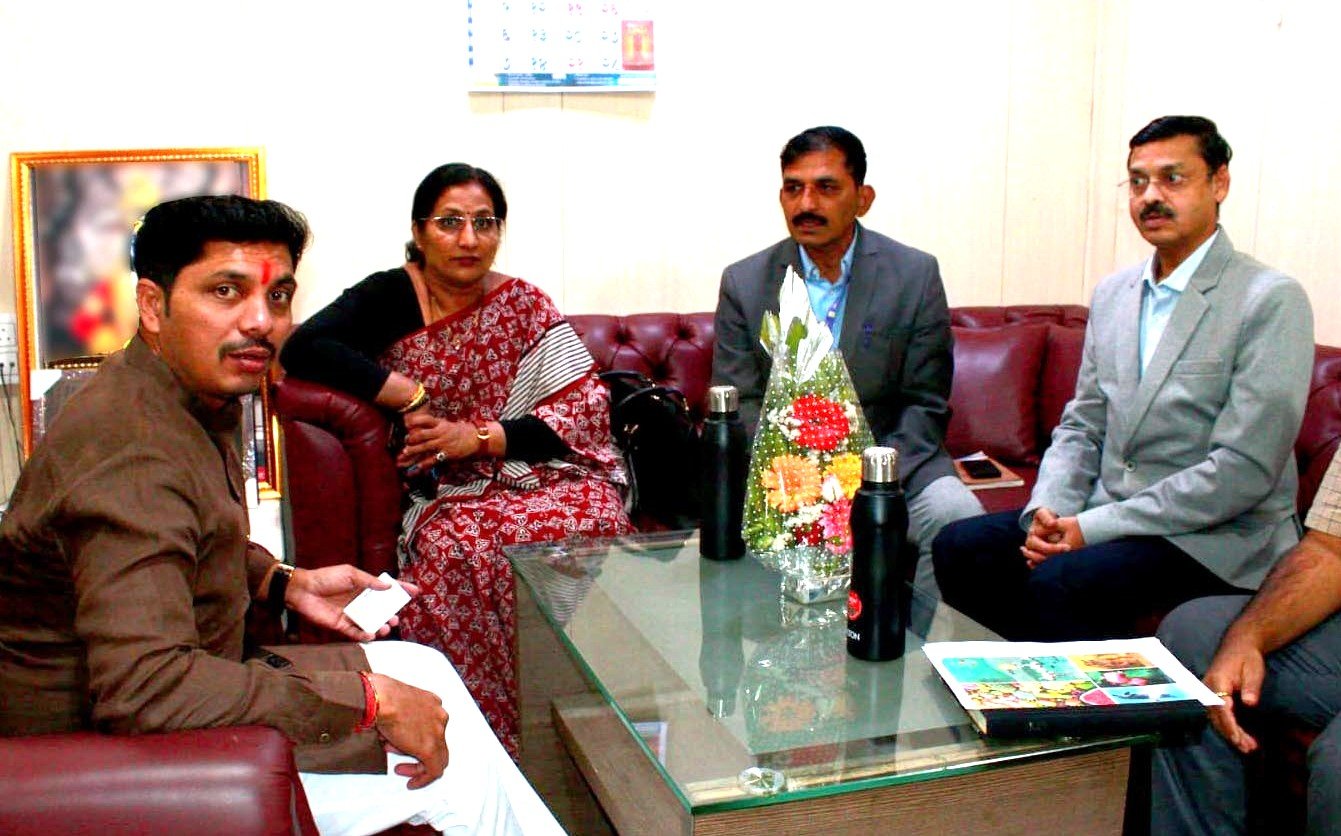 महानगरपालिका व एमएनजीएल यांनी समन्वयातून काम करावे : महापौर रवि लांडगे