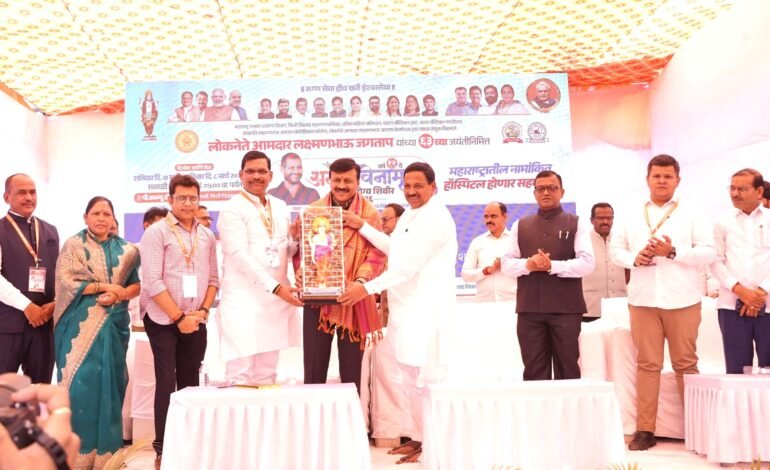 अटल महाआरोग्य शिबिर’ राज्यातील आरोग्य सेवेचे रोल मॉडेल ; डॉ. ओमप्रकाश शेटे