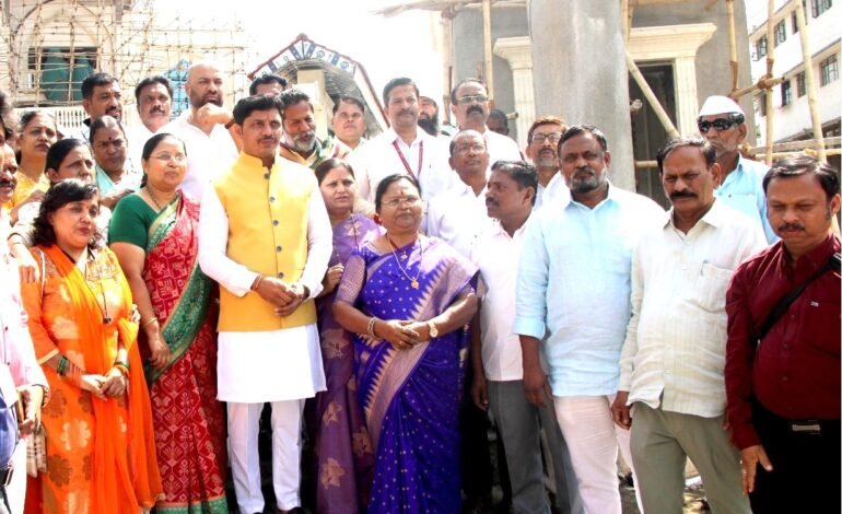 ‘फुले सृष्टी’ प्रकल्प लवकर पूर्ण करण्याचे महापौरांचे निर्देश!