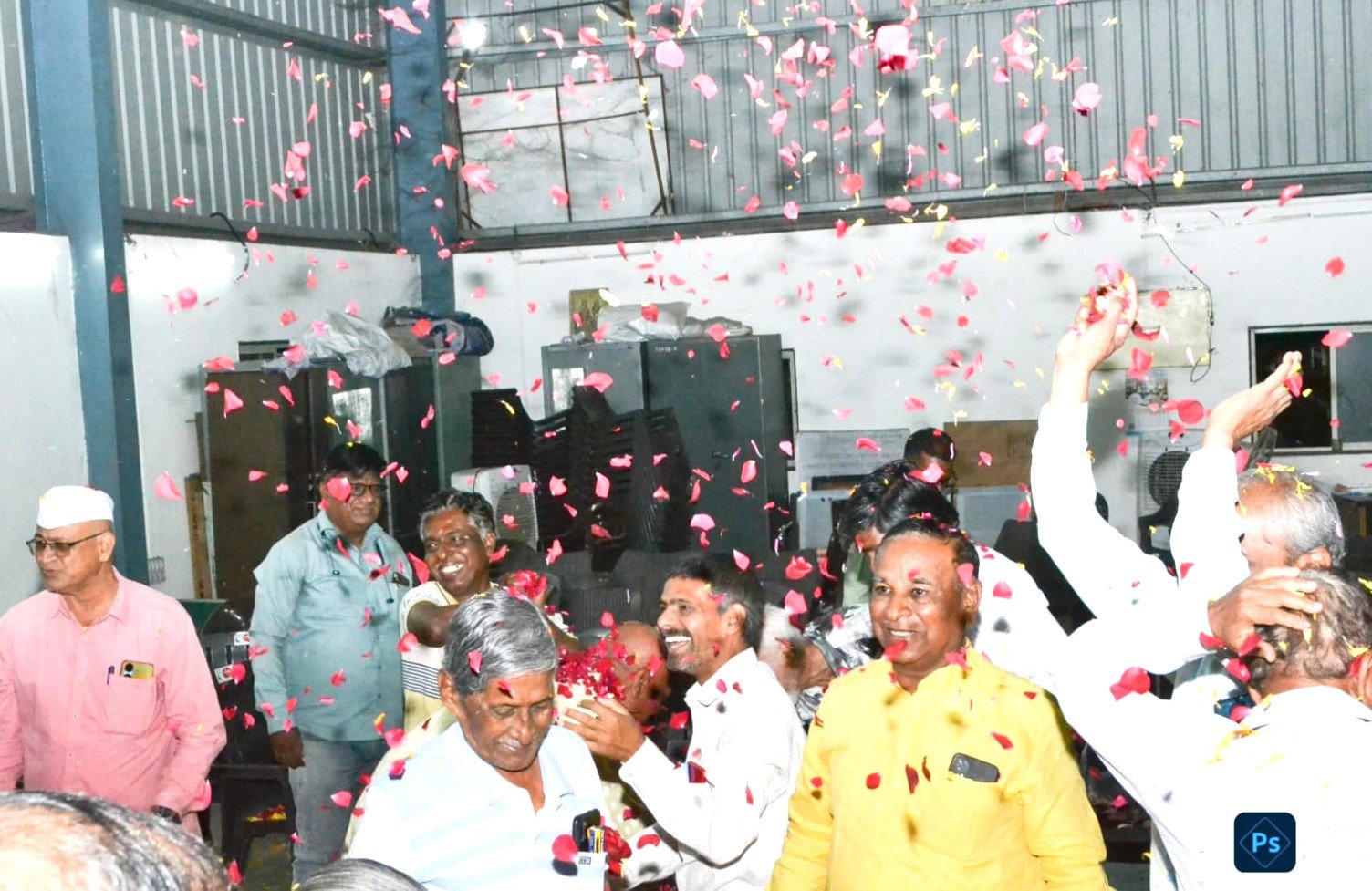 ‘रंगात रंगुनी सार्‍या…’ विनोदी, विडंबन कविसंमेलनातील हास्यरंगात श्रोते चिंब!