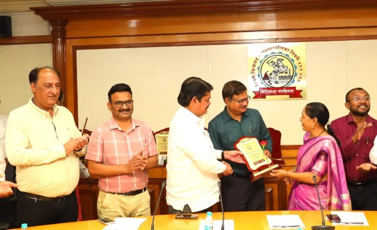 पिंपरी चिंचवड महानगरपालिकेच्या सेवेतून अधिकारी,कर्मचारी असे २६ जण सेवानिवृत्त!