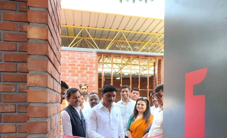 वायू गुणवत्ता निर्देशांक (AQI) सुधारण्यासाठी व्यापक उपाययोजना राबवण्याबाबत महापौरांचे निर्देश!