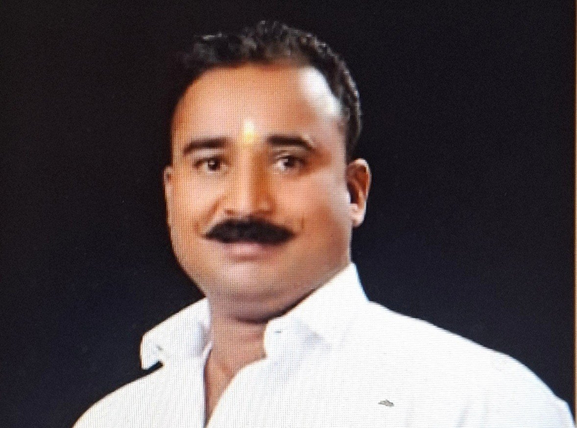 कर्तव्यदक्ष पोलीस अंमलदाराचा अपघातात जागीच मृत्यू!