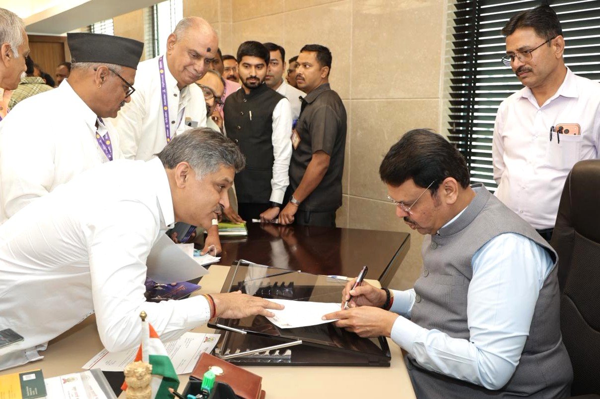 पवना बंद पाईपलाईन प्रकल्पाला गती देण्यासाठी राहुल कलाटे यांचे मुख्यमंत्र्यांना साकडे!