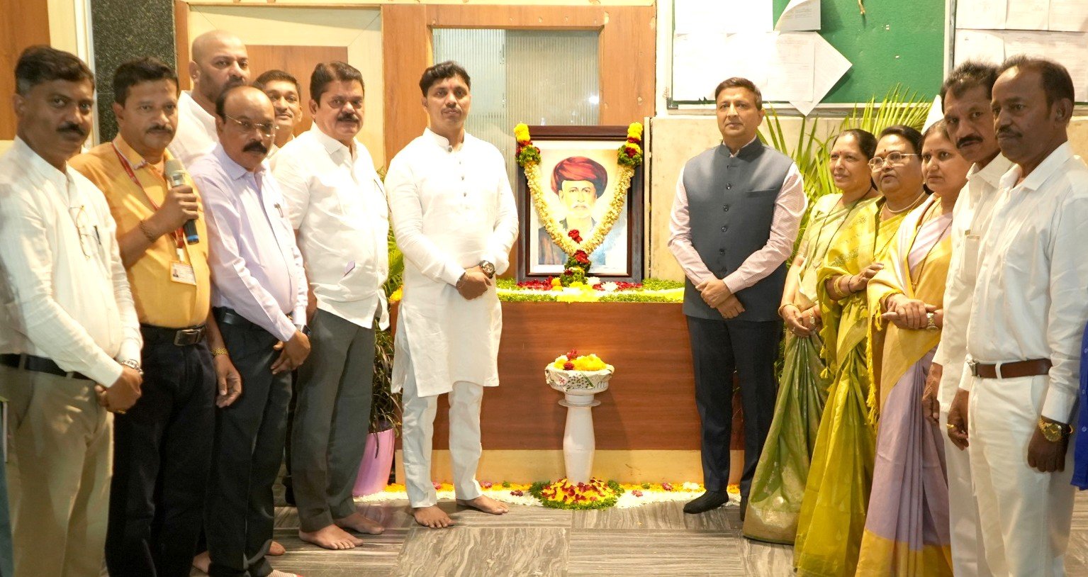 महात्मा फुले यांचा स्त्रीशिक्षणाचा विचार आजही मार्गदर्शक; महापौर रवि लांडगे!