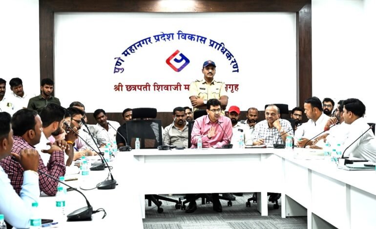 विनापरवानगी होर्डिंग्ज खपवून घेणार नाही; ‘पीएमआरडीए’चा होर्डिंग्ज व्यावसायिकांना इशारा!