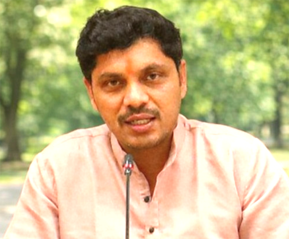 अवकाळी पावसामुळे निर्माण झालेल्या अडचणींवर तातडीने उपाययोजना राबविण्याचे महापौरांचे निर्देश!