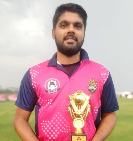 प्रतिक रॉयल्स्‌‍ संघाने पटकावला तिसरा क्रमांक!