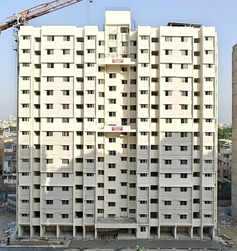 ‘पीएमआरडीए’चा आशियाई विक्रम; अवघ्या ९५ दिवसांत उभी राहिली १४ मजली इमारत!