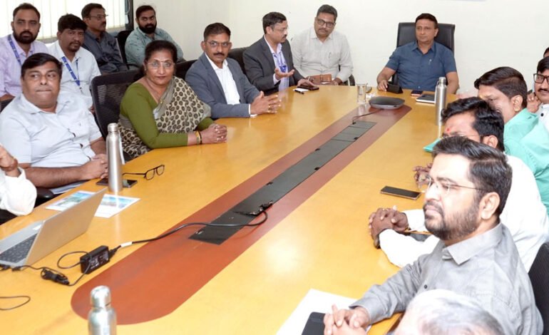 नागरिक, गृहनिर्माण संस्था आणि एमएनजीएलने संयुक्तपणे पुढाकार घेण्याचे आयुक्तांचे आवाहन!