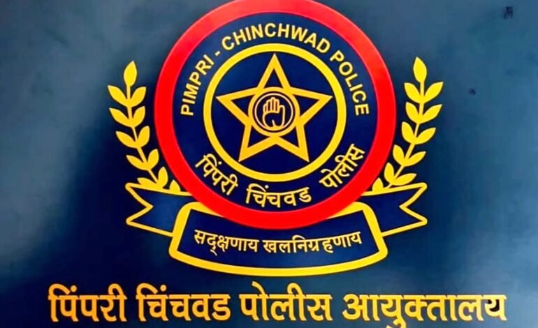 पोलिसांचा पाठलाग ; आरोपी गोळीबार करत उसाच्या शेतातून फसार!