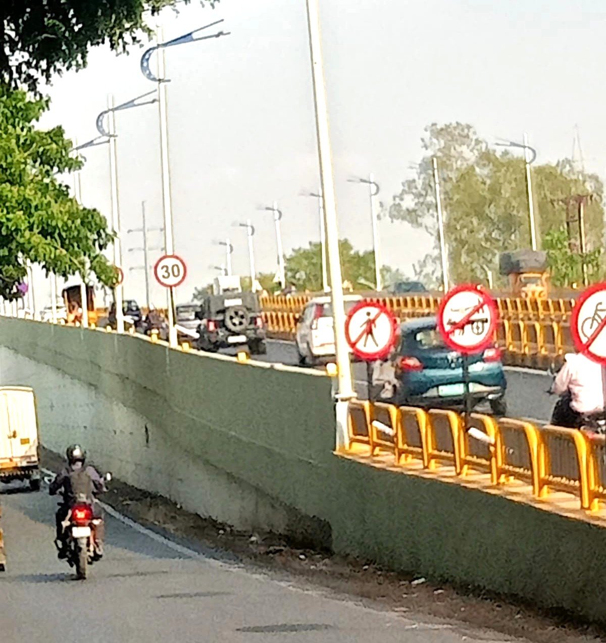 रक्षक चौक येथील भुयारी मार्गाचे काम पुर्णत्वाकडे; वाहतूक पर्यायी मार्गाने उपलब्ध!