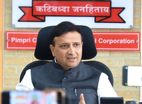 नागरिकांच्या तक्रारींवर तत्पर कार्यवाहीला प्राधान्य द्या : आयुक्त डॉ. विजय सूर्यवंशी !