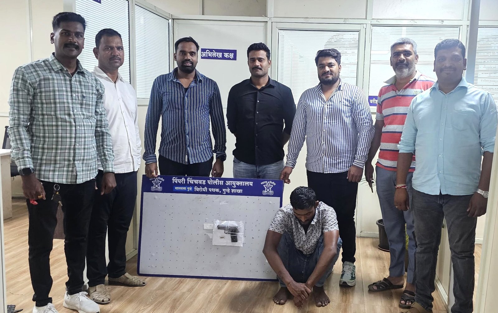 पोलीस पथकावर फायरिंग करून फरार झालेला सराईत गुन्हेगार जेरबंद!