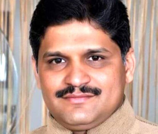 पुनावळे यथील खाजगी शिक्षण संस्थेत स्थानिकांसाठी प्रवेशात आरक्षण द्यावे : राहुल कलाटे