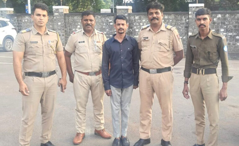 अठरा वर्षापासून मोका गुन्ह्यातील वॉरंट मधील सराईत फरार आरोपी जेरबंद!