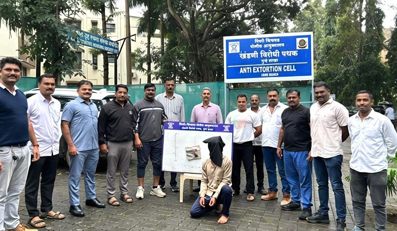मकोका गुन्ह्यामध्ये फरार असलेल्या गुन्हेगारास खंडणी विरोधी पथकाने केले जेरबंद!