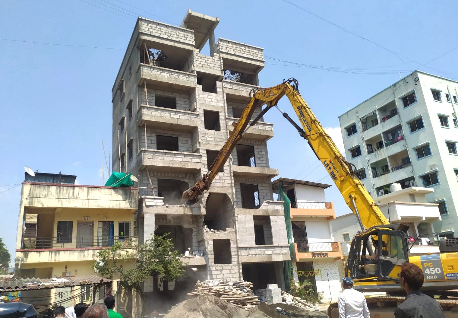 ‘ड’ क्षेत्रीय कार्यक्षेत्रातील पिंपळे गुरव येथील अनधिकृत बांधकामांवर कारवाई!